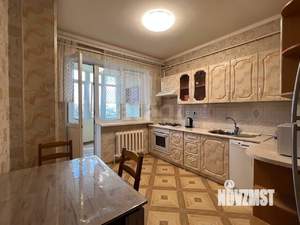 2-к квартира, вторичка, 65м2, 10/10 этаж