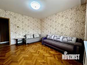 2-к квартира, вторичка, 74м2, 1/10 этаж