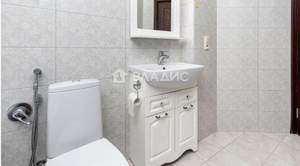 2-к квартира, вторичка, 70м2, 3/6 этаж