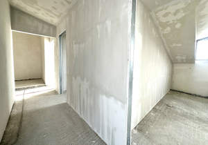 3-к квартира, вторичка, 94м2, 8/8 этаж