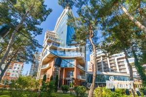 2-к квартира, вторичка, 101м2, 1/15 этаж