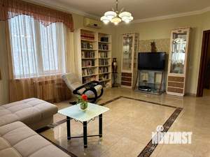 2-к квартира, вторичка, 80м2, 5/10 этаж