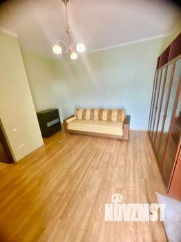 2-к квартира, вторичка, 71м2, 2/5 этаж