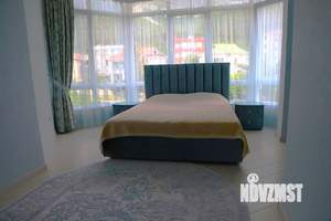 3-к квартира, вторичка, 212м2, 5/5 этаж
