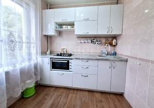 3-к квартира, вторичка, 62м2, 3/5 этаж