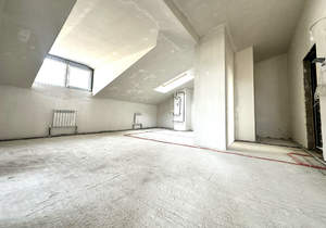 3-к квартира, вторичка, 94м2, 8/8 этаж