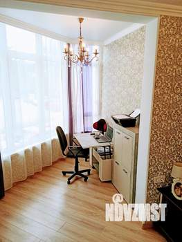 2-к квартира, вторичка, 74м2, 1/6 этаж