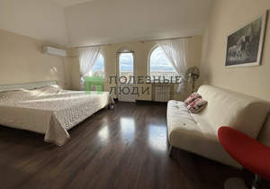 3-к квартира, вторичка, 93м2, 5/5 этаж