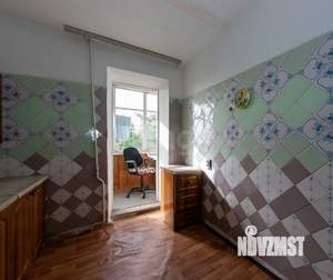 3-к квартира, вторичка, 58м2, 3/5 этаж