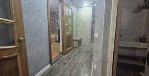 2-к квартира, вторичка, 42м2, 1/2 этаж