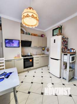 2-к квартира, вторичка, 72м2, 1/5 этаж