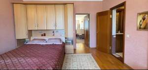 4-к квартира, вторичка, 153м2, 4/4 этаж