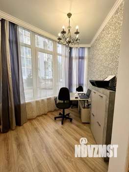 2-к квартира, вторичка, 74м2, 1/6 этаж