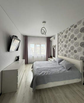 2-к квартира, вторичка, 65м2, 1/7 этаж