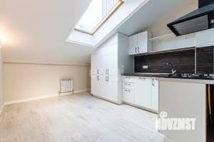 3-к квартира, вторичка, 73м2, 8/8 этаж