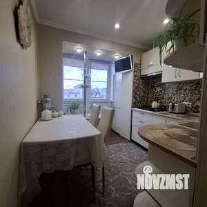 2-к квартира, вторичка, 44м2, 5/5 этаж