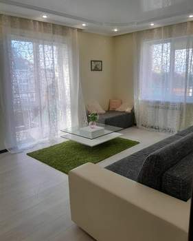 2-к квартира, вторичка, 61м2, 4/4 этаж