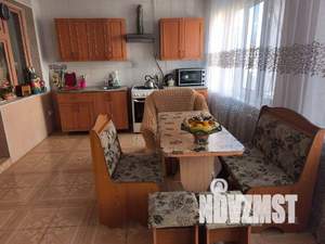 2-к квартира, вторичка, 54м2, 2/2 этаж