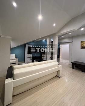 3-к квартира, вторичка, 140м2, 8/8 этаж