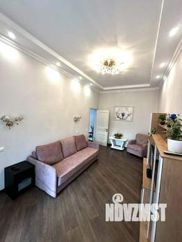 1-к квартира, вторичка, 53м2, 1/10 этаж