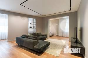 3-к квартира, вторичка, 135м2, 12/16 этаж