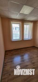 4-к квартира, вторичка, 148м2, 1/7 этаж