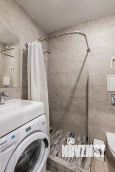 2-к квартира, вторичка, 72м2, 1/8 этаж