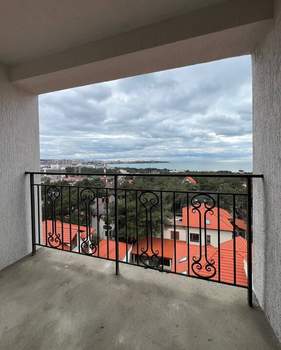 2-к квартира, вторичка, 92м2, 6/8 этаж