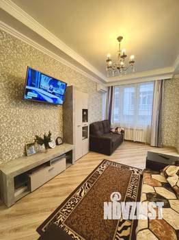 2-к квартира, вторичка, 74м2, 1/6 этаж