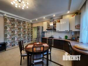 1-к квартира, вторичка, 52м2, 4/5 этаж