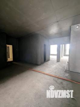 3-к квартира, вторичка, 113м2, 2/7 этаж