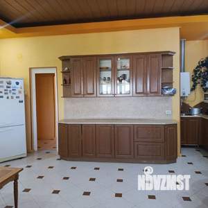 2-к квартира, вторичка, 136м2, 5/5 этаж