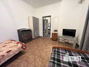 3-к квартира, вторичка, 68м2, 1/6 этаж