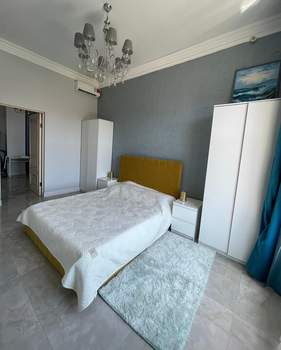 4-к квартира, вторичка, 136м2, 3/4 этаж