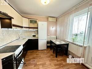 2-к квартира, вторичка, 64м2, 10/16 этаж