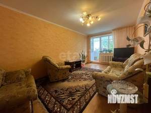 2-к квартира, вторичка, 61м2, 1/3 этаж