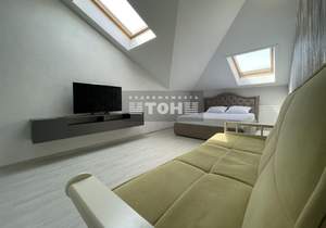 2-к квартира, вторичка, 75м2, 7/7 этаж