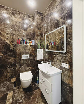 2-к квартира, вторичка, 55м2, 1/1 этаж