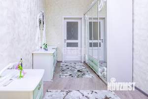 2-к квартира, вторичка, 80м2, 3/8 этаж