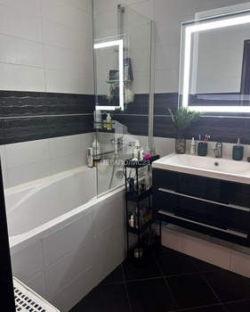2-к квартира, вторичка, 61м2, 5/7 этаж