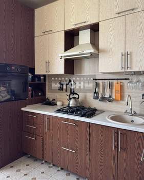 2-к квартира, вторичка, 61м2, 4/6 этаж