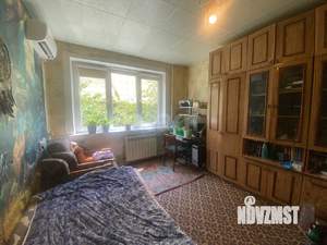 3-к квартира, вторичка, 62м2, 1/4 этаж