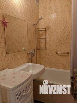 2-к квартира, вторичка, 61м2, 8/16 этаж