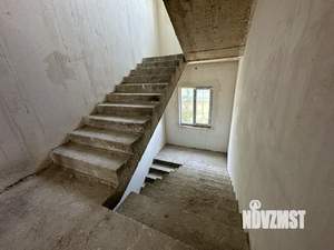 6-к квартира, вторичка, 320м2, 2/4 этаж