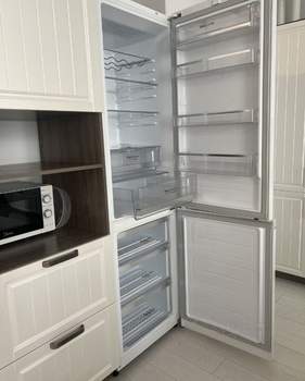 2-к квартира, вторичка, 76м2, 3/8 этаж