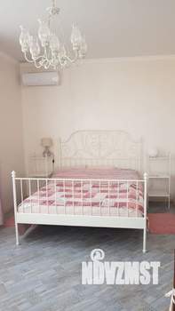 2-к квартира, вторичка, 64м2, 1/6 этаж