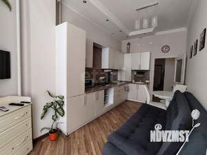 1-к квартира, вторичка, 53м2, 1/10 этаж