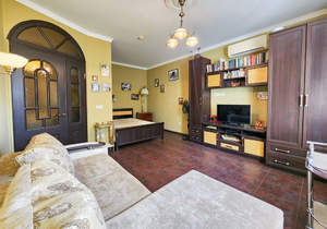 1-к квартира, вторичка, 40м2, 1/5 этаж