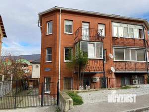 3-к квартира, вторичка, 123м2, 3/4 этаж