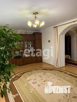 4-к квартира, вторичка, 130м2, 4/4 этаж